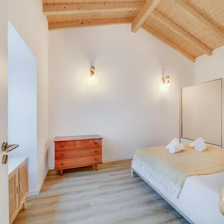 Casa Outeiro 度假居 Reguengo Grande