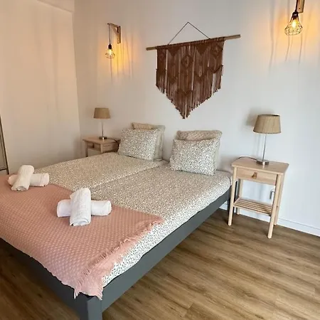 בית נופש Casa Outeiro *